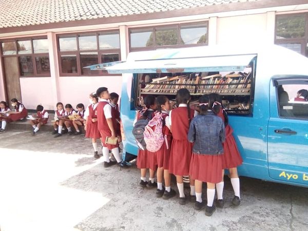 299123111_1461013547750868_3430491419014364305_n